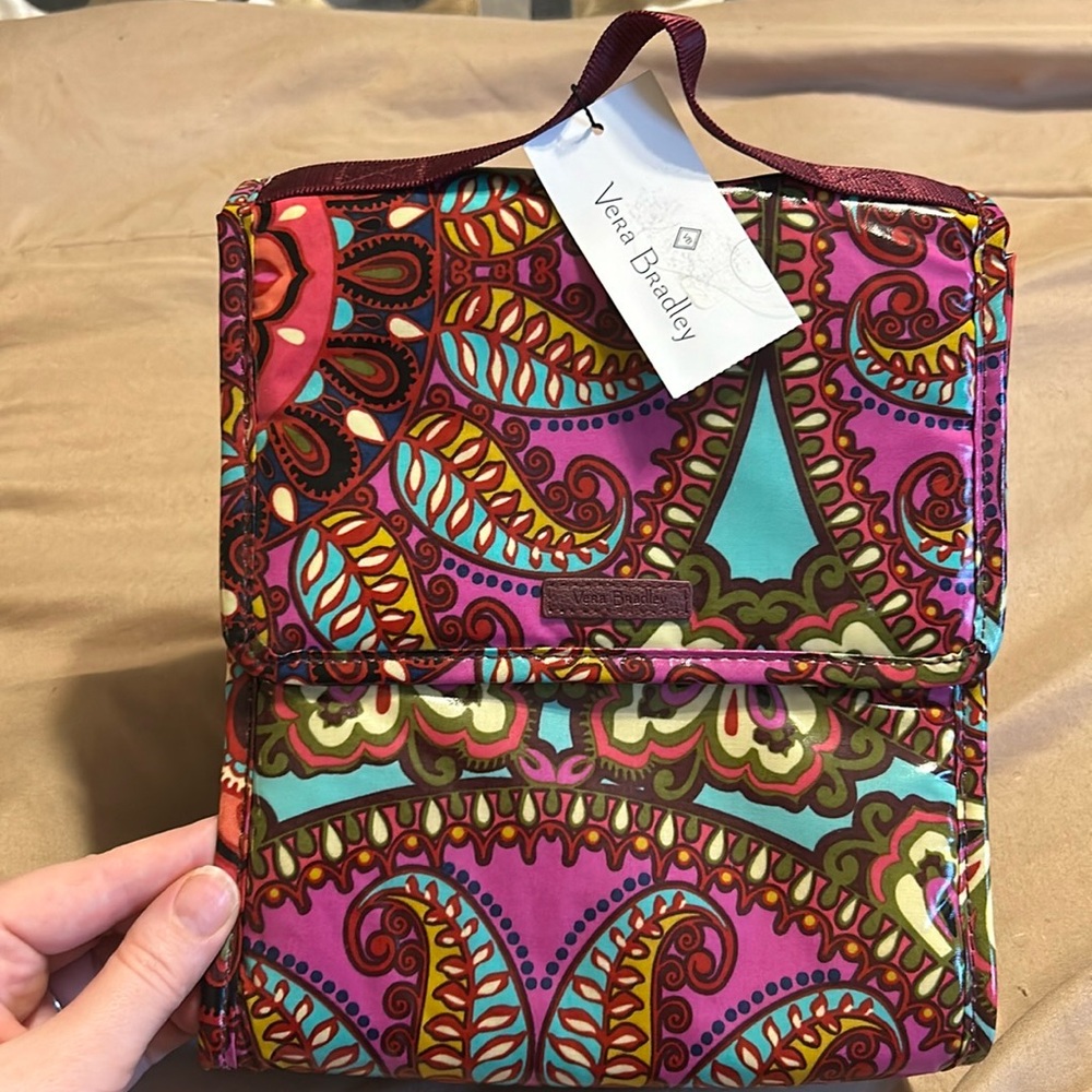 NWT Vera Bradley Lunch Sack in Resort Medallion